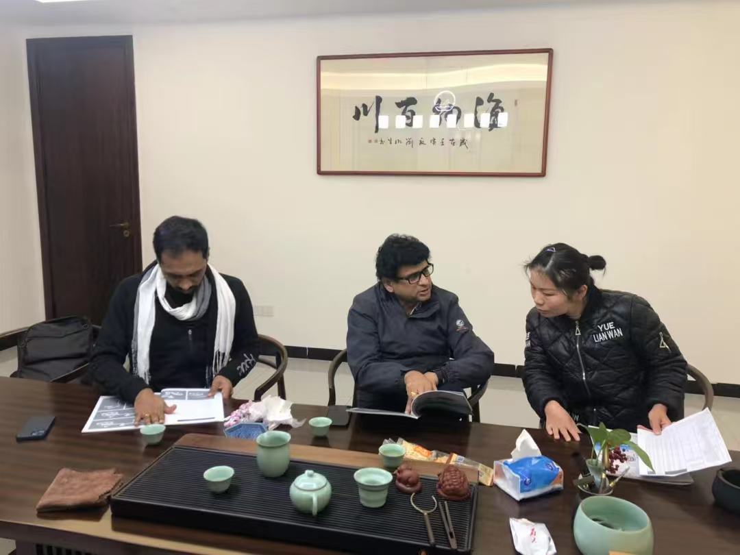 伊拉克客戶來廠參觀